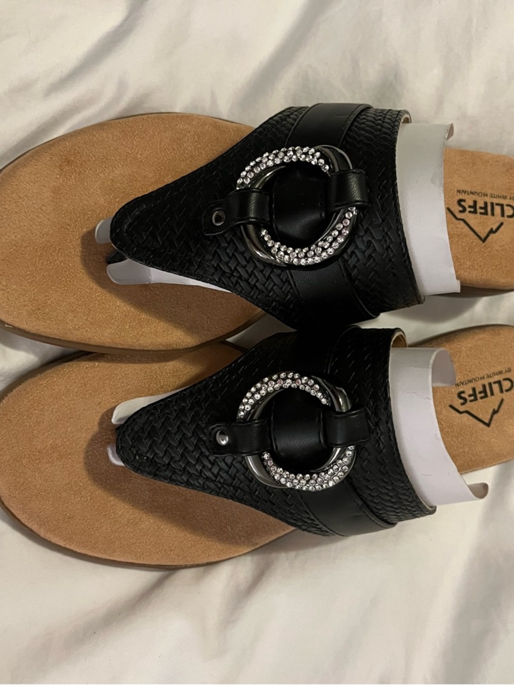 Cliffs by White Mountain Black Slide Sandals. Size 8 1/2.